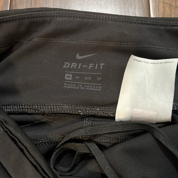 Nike Dri-fit running capri leggings xs - Picture 4 of 4